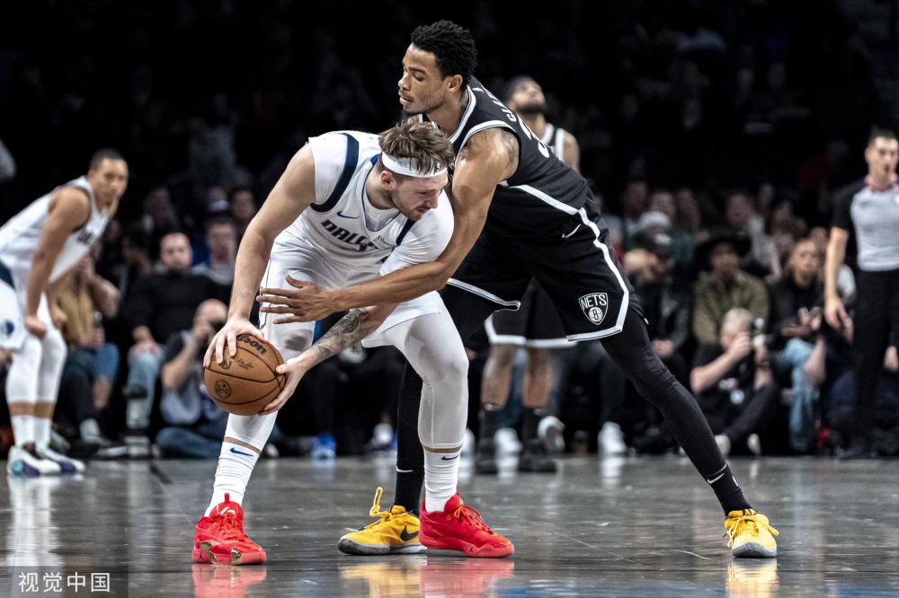 队压上进攻 队压上进攻