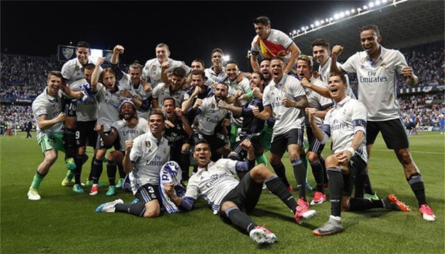 的庆祝合影 的庆祝合影